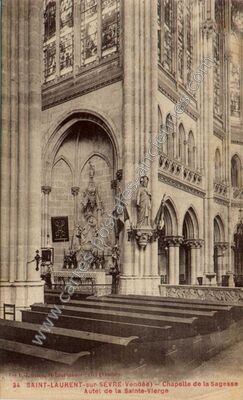 Carte postale ancienne Chapelle de la Sagesse - Autel de la Sainte-Vierge — Saint-Laurent-sur-Sèvre (Vendée)