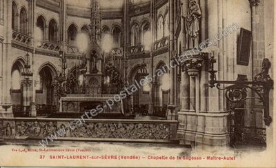 Carte postale ancienne Chapelle de la Sagesse - Maître-Autel — Saint-Laurent-sur-Sèvre (Vendée)