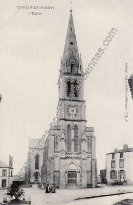Carte postale ancienne L'Eglise — Tiffauges (Vendée)