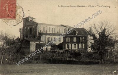 Carte postale ancienne L'Eglise - Vue d'ensemble — La Chaize-le-Vicomte (Vendée)