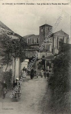 Carte postale ancienne Vue prise de la Route des Noyer — La Chaize-le-Vicomte (Vendée)