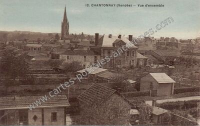 Carte postale ancienne Vue d'ensemble — Chantonnay (Vendée)