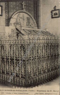Carte postale ancienne Tombeau du P. Baizé — Chavagnes-en-Paillers (Vendée)