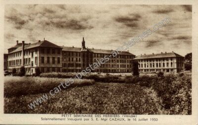 Carte postale ancienne Petit Séminaire des Herbiers — Les Herbiers (Vendée)