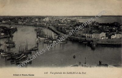 Carte postale ancienne Vue générale des SABLES et du Port — Les Sables-d'Olonne (Vendée)