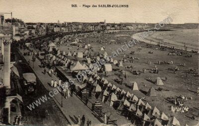 Carte postale ancienne Plage — Les Sables-d'Olonne (Vendée)