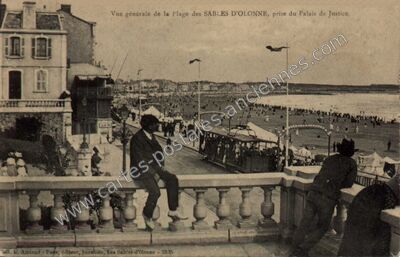 Carte postale ancienne Vue générale de la Plage, prise du Palais de Justice — Les Sables-d'Olonne (Vendée)