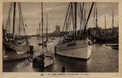 Carte postale ancienne Le Port — Les Sables-d'Olonne (Vendée)