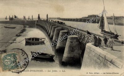 Carte postale ancienne Les Jetées — Les Sables-d'Olonne (Vendée)