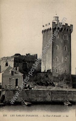 Carte postale ancienne La Tour d'Arundel — Les Sables-d'Olonne (Vendée)
