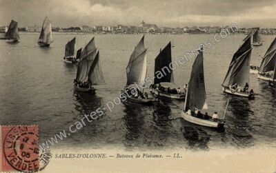 Carte postale ancienne Bateaux de Plaisance — Les Sables-d'Olonne (Vendée)