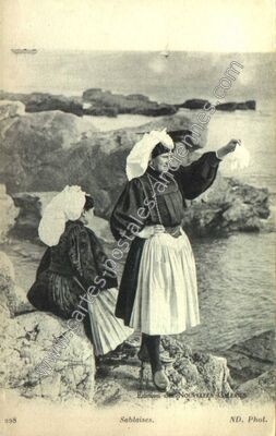 Carte postale ancienne Sablaises — Les Sables-d'Olonne (Vendée)