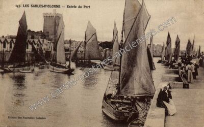 Carte postale ancienne Entrée du Pert — Les Sables-d'Olonne (Vendée)