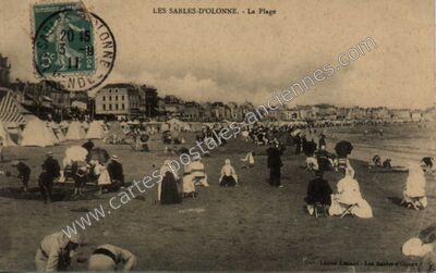 Carte postale ancienne La Plage — Les Sables-d'Olonne (Vendée)