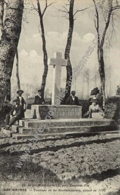 Carte postale ancienne Tombeau de La Rochejaquelein, datant de 1793 — Saint-Hilaire-de-Riez (Vendée)