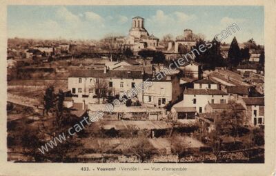 Carte postale ancienne Vue d'ensemble — Vouvant (Vendée)