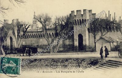 Carte postale ancienne Les Remparts de l'Oulle — Avignon (Vaucluse)