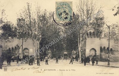 Carte postale ancienne Entrée de la Ville — Avignon (Vaucluse)