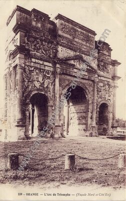 Carte postale ancienne L'Arc de Triomphe - (Façade Nord et Côté Est) — Orange (Vaucluse)