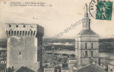 Carte postale ancienne Notre-Dame des Doms. La Tour Campana et vue sur la Ville — Avignon (Vaucluse)