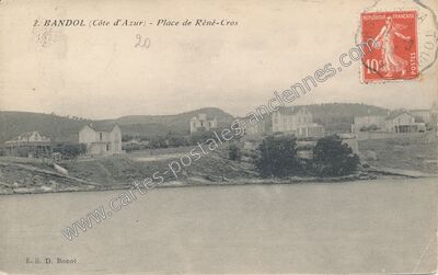 Carte postale ancienne Place de René-Cros — Bandol (Var)