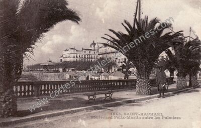 Carte postale ancienne St Raphael — Saint-Raphaël (Var)