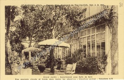 Carte postale ancienne Pension Alice, Boulevard du Touring-Club, face à la mer — Saint-Raphaël (Var)