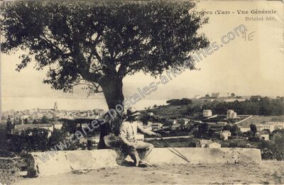 Carte postale ancienne Vue Générale — Saint-Tropez (Var)