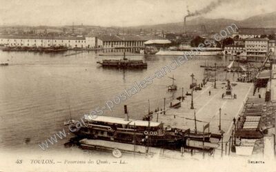 Carte postale ancienne Panorama des Quais — Toulon (Var)
