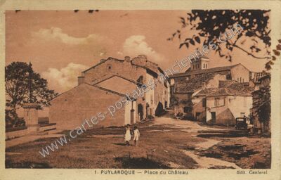 Carte postale ancienne Place du Château — Puylaroque (Tarn-et-Garonne)