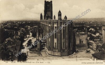 Carte postale ancienne La Cathédrale vue d'en haut — Albi (Tarn)