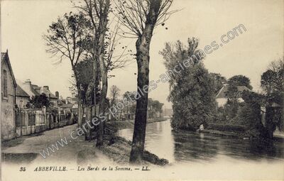 Carte postale ancienne Les Bords de la Somme — Abbeville (Somme)