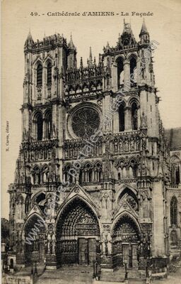 Carte postale ancienne Cathédrale - La Façade — Amiens (Somme)