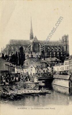 Carte postale ancienne La Cathédrale (côté Nord) — Amiens (Somme)