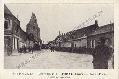 Carte postale ancienne Rue de l'Eglise — Proyart (Somme)