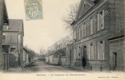 Carte postale ancienne Hornoy — Hornoy-le-Bourg (Somme)