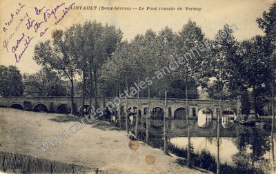 Carte postale ancienne Le Pont romain de Vernay — Airvault (Deux-Sèvres)