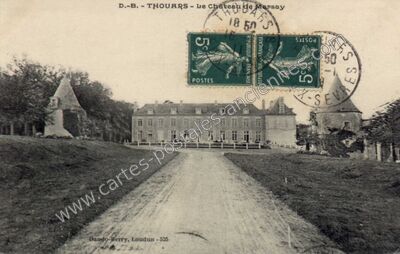 Carte postale ancienne Le Château de Marsay — Thouars (Deux-Sèvres)