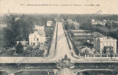 Carte postale ancienne Avenue du Château — Maisons-Laffitte (Yvelines)