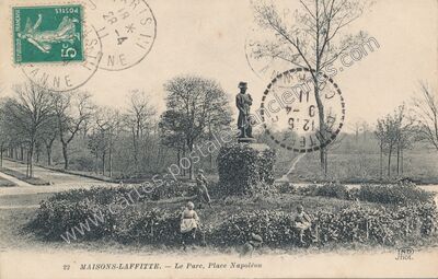 Carte postale ancienne Le Parc, Place Napoléon — Maisons-Laffitte (Yvelines)