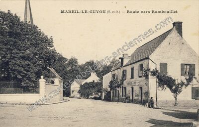 Carte postale ancienne Route vers Rambouillet — Mareil-le-Guyon (Yvelines)
