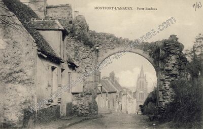 Carte postale ancienne Porte Bardoux — Montfort-l'Amaury (Yvelines)
