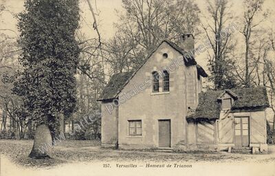 Carte postale ancienne Trianon — Versailles (Yvelines)