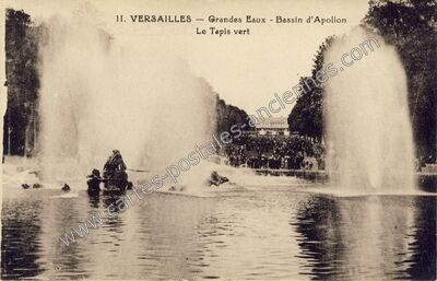 Carte postale ancienne Grandes Eaux - Bassin d'Apollon Le Tapis vert — Versailles (Yvelines)