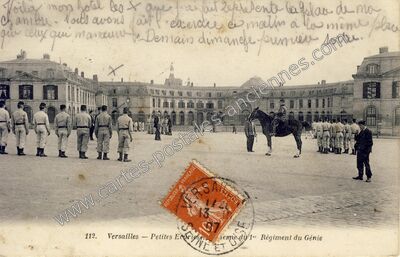 Carte postale ancienne Petites Ecuries - 1er Régiment du Génie — Versailles (Yvelines)