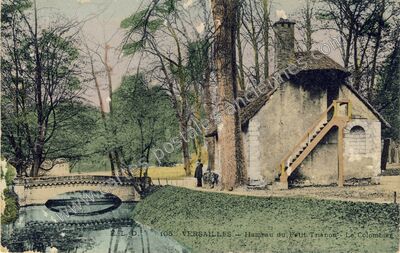 Carte postale ancienne Hameau du Petit Trianon - Le Colombier — Versailles (Yvelines)