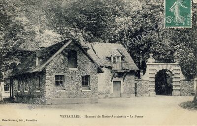 Carte postale ancienne Hameau de Marie-Antoinette - La Ferme — Versailles (Yvelines)