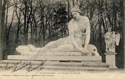 Carte postale ancienne La Nymphe à la Coquille — Versailles (Yvelines)