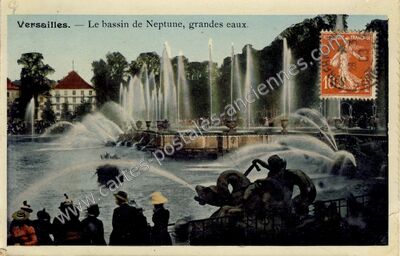 Carte postale ancienne Le bassin de Neptune, grandes eaux — Versailles (Yvelines)