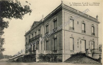 Carte postale ancienne Château de Villepreux, façade Nord-Ouest — Villepreux (Yvelines)